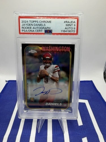 2024 Topps Chrome - Rookie Autographs Jayden Daniels #RA-JDA (AU, RC)