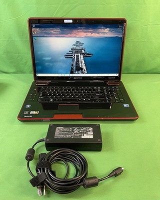 Toshiba Qosmio X505-Q896 Gaming | i7-740QM | 4GB DDR3 | 500GB HDD | Win 10