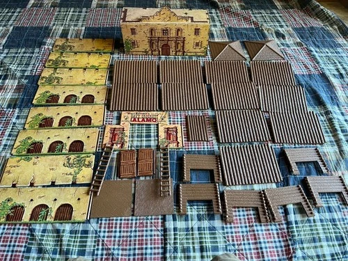 MARX WALT DISNEY DAVY CROCKETT AT THE ALAMO PLAYSET # 3544 PARTS & PIECES