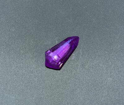 Star Wars Galaxy s Edge Dok Ondar Savi s Workshop Purple Kyber Crystal Loose
