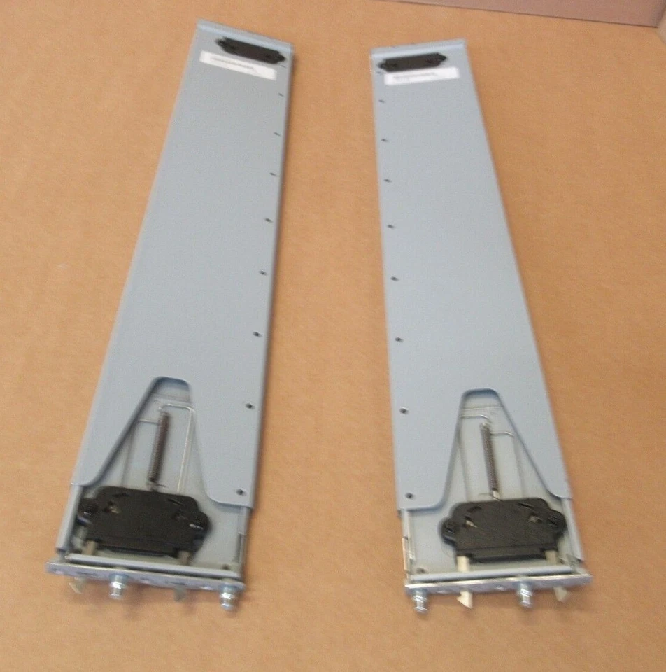 IBM Lenovo Flex System 7893 8721 8724 Enterprise Rack Rail Kit 88Y6722 88Y6723 - Image 2 of 4