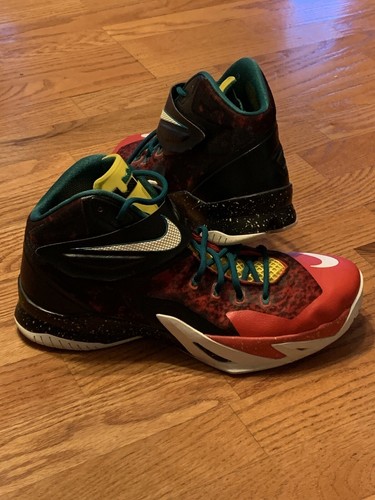 lebron soldier 8 christmas
