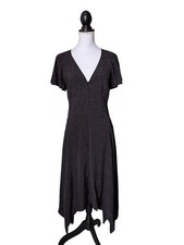 Joie Tamyra Heart Print Midi Dress Size 6 Sharkbite V Neck Chiffon Black Caviar
