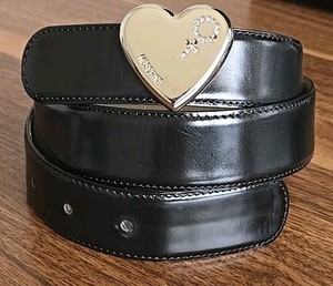Moschino Heart Belt | eBay display picture 1