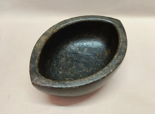 Rare Vintage Black Mortal Stone Herb Spice Grinder Pot Kharal Collectibles.