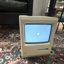 Vintage Macintosh 512ke Computer needs OS reinstall