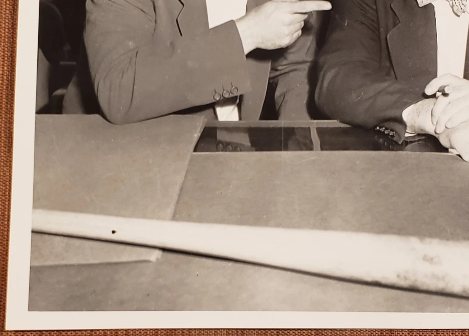 Joe Cronin Lou Boudreau 2x Auto Indians Red Sox Baseball 8x10 Photo JSA HOF - Image 4 of 4