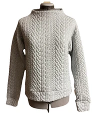 Gap Fit Poly/ Spandex Quilted Pullover Size S Pit To Pit 20.5” L 22”