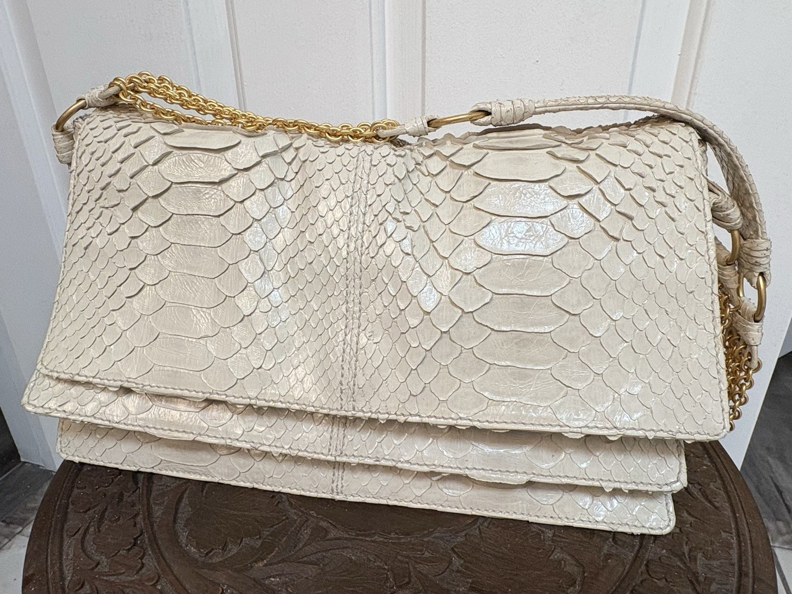 Bottega Veneta Cream Python Shoulder Bag Handbag Authenticated — image 4