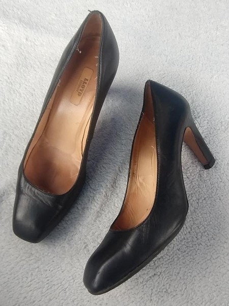 Women Lloyd Heels Black Leather 39