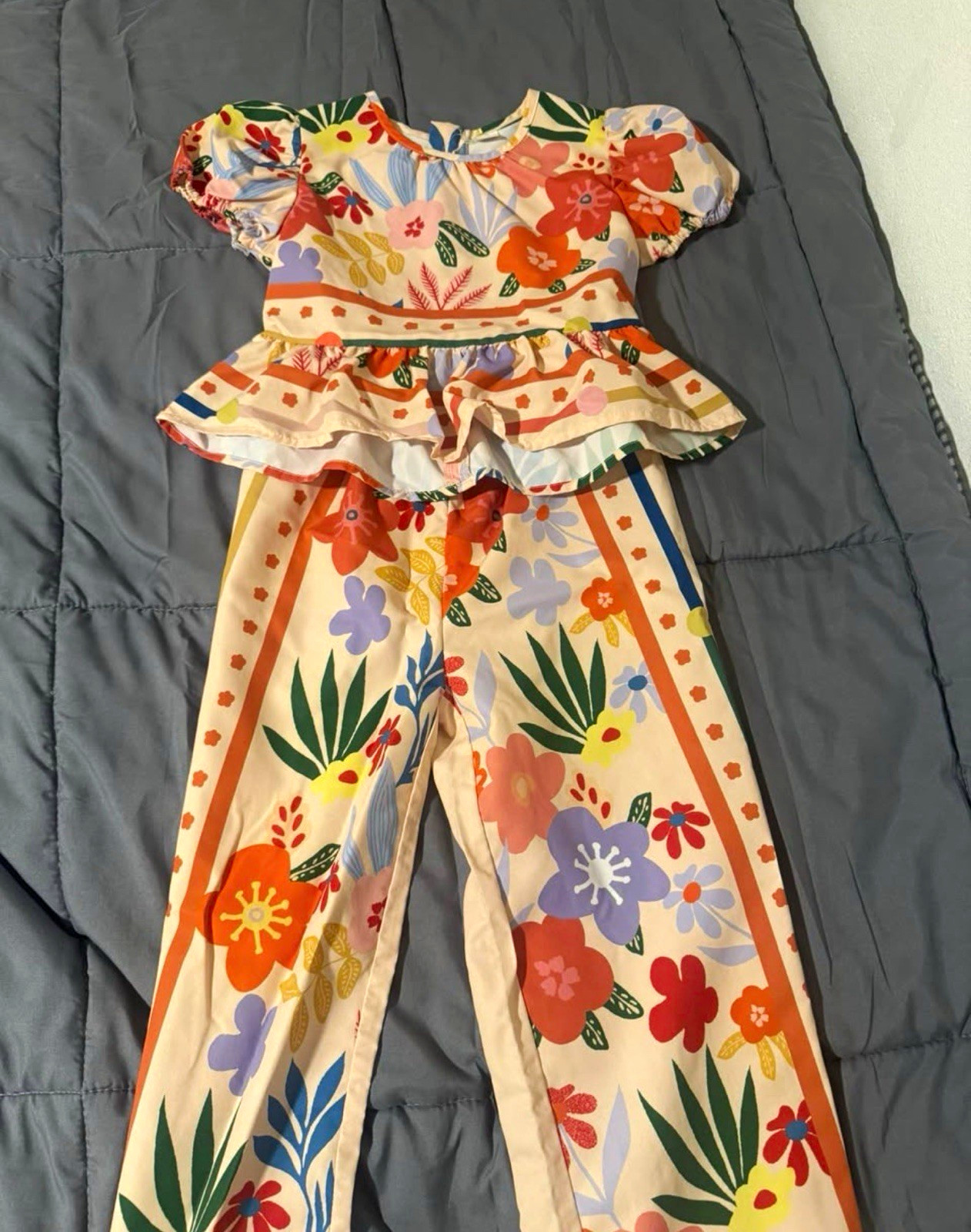SHEIN Girls Floral Ruffle Short Sleeve Top & Elastic Waist Pants Set 8-9Y
