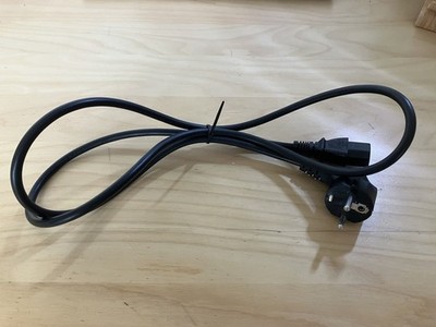 EU Schuko to IEC C13 Power Cable   Black (Approx. 1.5m)