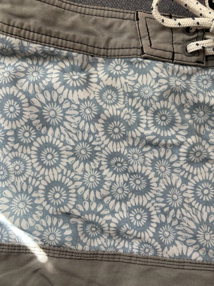 Rip Curl Surf City Board Shorts Men's 31 Tan & Blue Sunflower Pattern W/ Pocket - Image 2 of 4