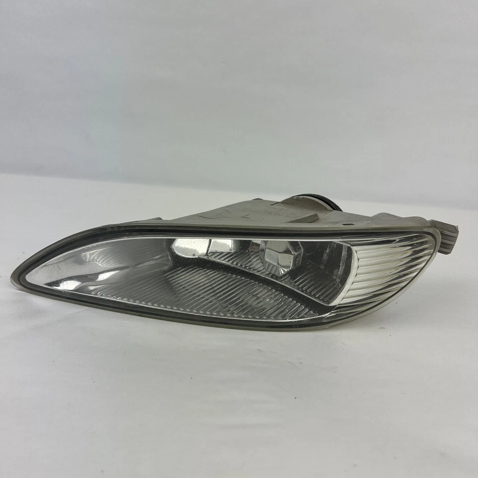 Faro antiniebla izquierdo conductor Toyota Corolla 2005 2006 2007 2008 OEM 81220-AA011 Foto 2 de 4