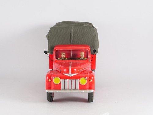 Michel AROUTCHEFF Ford Truck Red Blake & Mortimer Resin And Wood 42 Cm - Picture 14 of 15