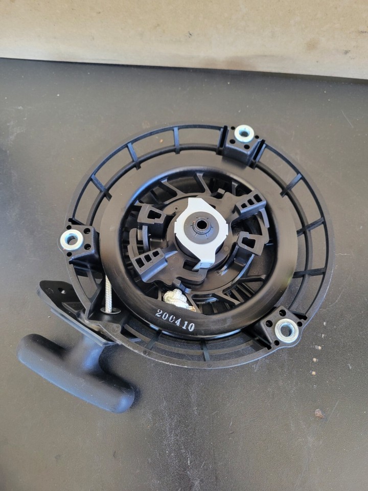 Small Engine Parts Honda 28462-Z07-004 Rope Starter | Genuine