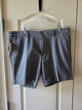 Men's Roundtree Yorke Flat Front Casuals 40" Waist, 7" Inseam Shorts - NWT