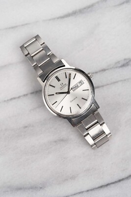 Vintage Omega Geneve 70s Automatic Silver Dial Quickset Daydate