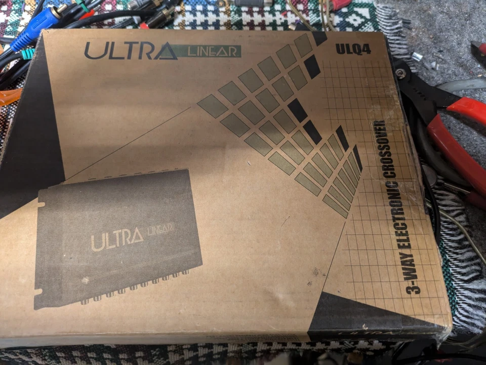 Raro De Colección Ultra Lineal ULQ4 3 Vías Electrónico Crossover Old School Coche Estéreo XO Foto 3 de 4