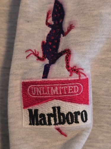 Marlboro Gecko Lizard Crew Sweatshirt Size Large Unlimited Vintage 
