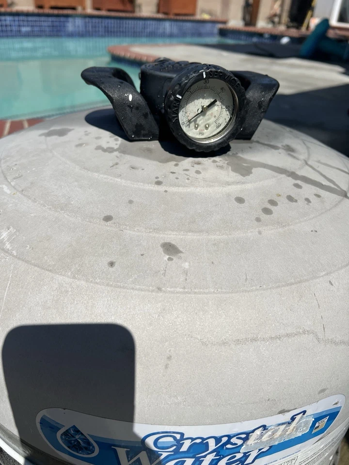 Waterway Filter Lid With D.E. Crystal Water Filter Labels 48 sq. ft. 570-0048 - Image 3 of 4