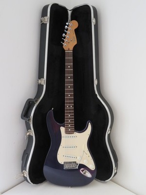 1989 USA Fender Stratocaster E-Gitarre in Midnight Blue Metallic - Top!