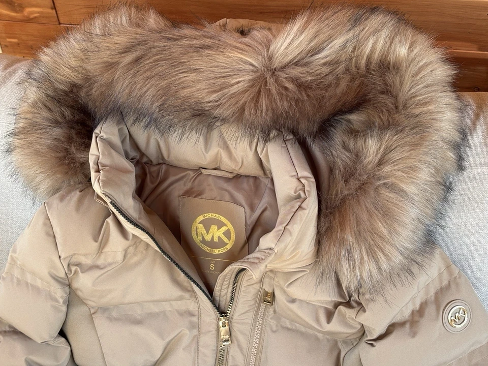 Abrigo de Invierno Michael Kors Taupe MK Diseñador Chaqueta Piel Capucha Talla M Nuevo con Etiquetas $280 Foto 2 de 4