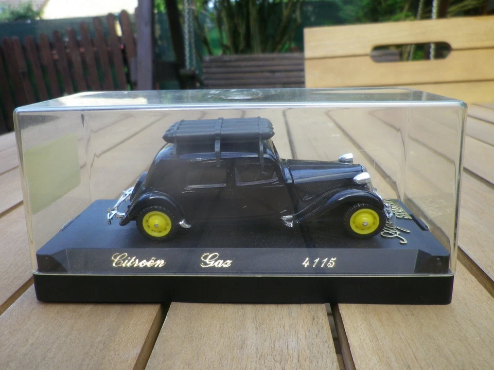 SOLIDO AGE D'OR 1/43em: CITROEN TRACTION GAZ ref 4115 COMME NEUF EN BOITE - Photo 2/4