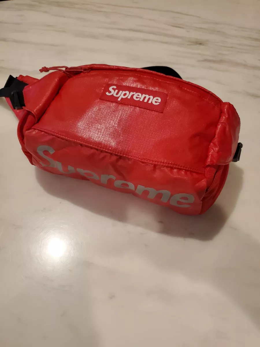 Authentic supreme hotsell waist bag