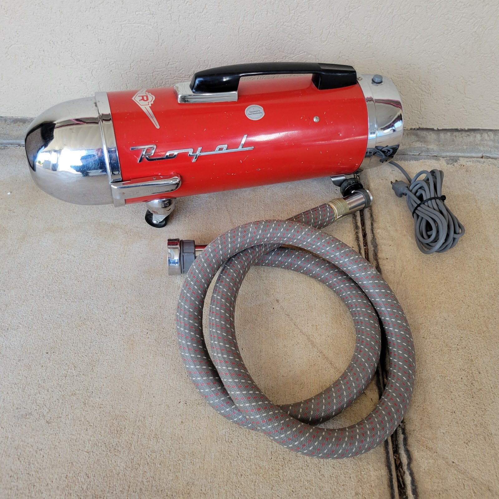 RARE Vintage Royal Canister Vacuum Cleaner Model 901 Red Bullet Space