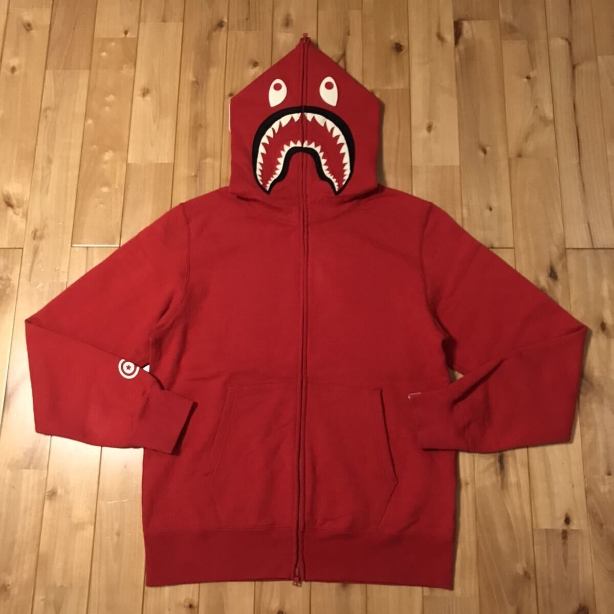 glow in the dark Shark full zip hoodie WGM BAPE Red A glow in the dark Shark full zip hoodie WGM BAPE Red A