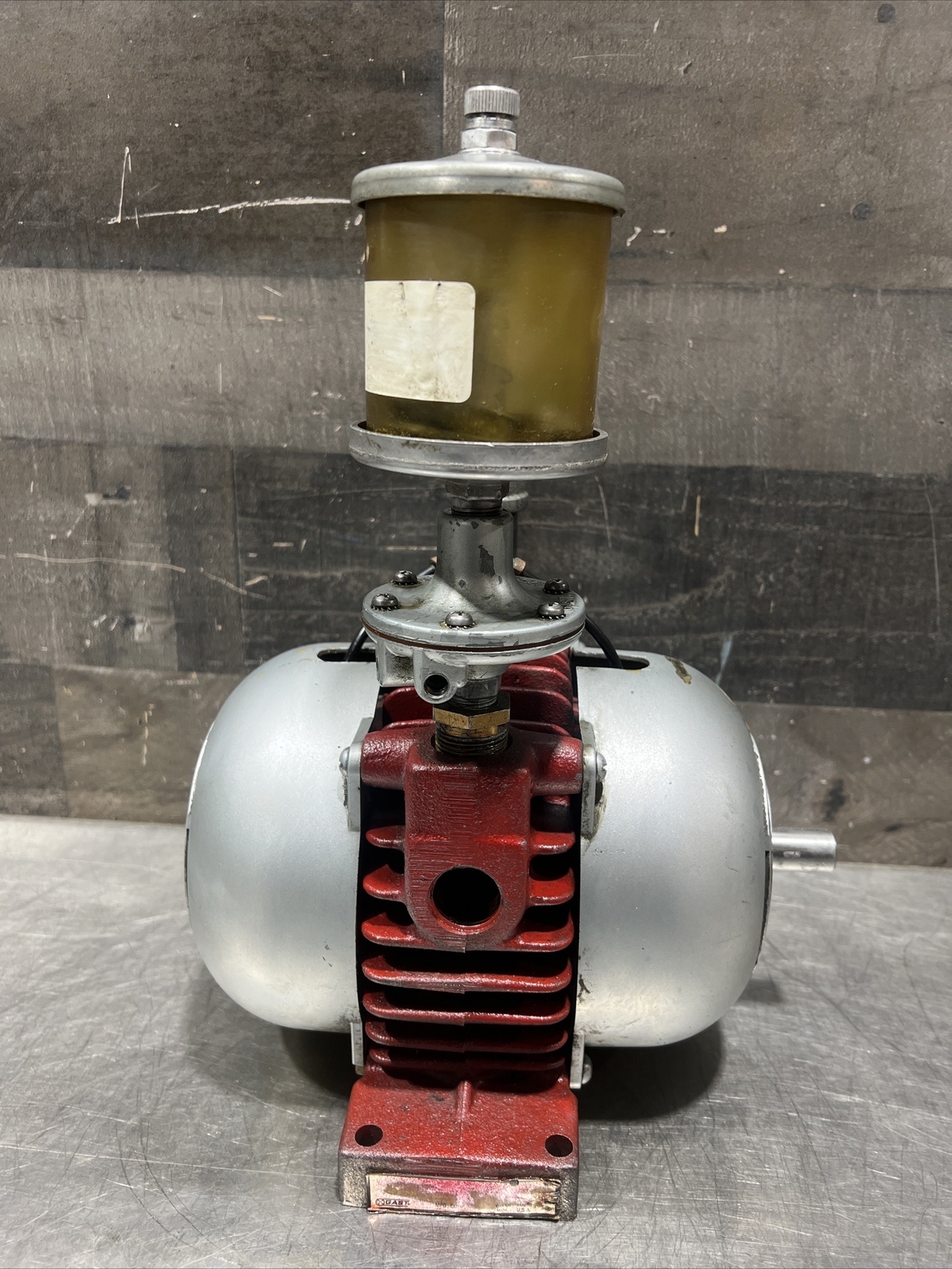 Gast 2565V2A Vacuum Pump Used Surplus. Item ID 2 eBay