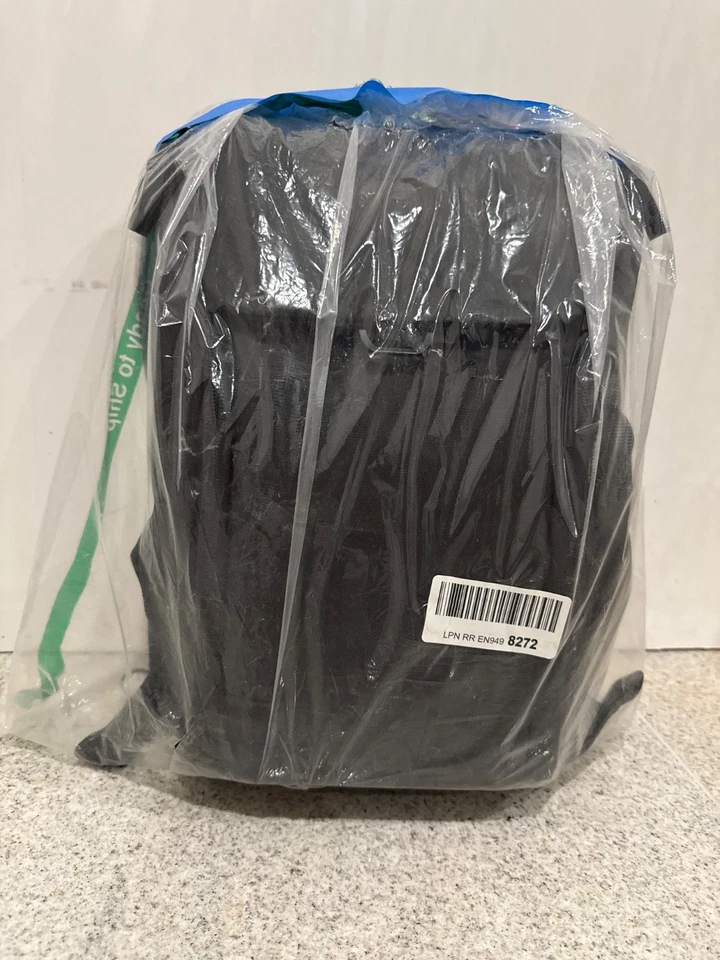 Peak Design Everyday Backpack 20L Camera Bag - Black (BEDB-20-BK-2) Orig. $280 - Image 2 of 3