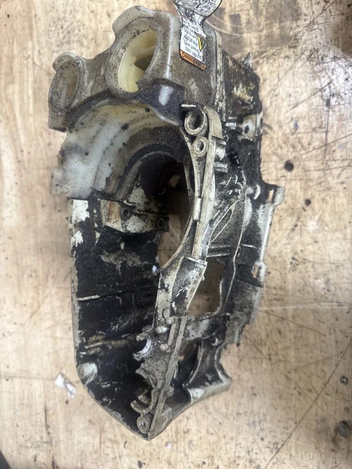 Chasis motosierra Stihl MS192TC MS193T USADO CUERPO estuche con tanques (128767B) Foto 3 de 4