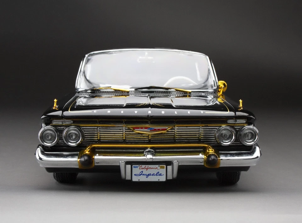 Sun Star 1/18 1961 Chevrolet Impala Lowrider Conv. Black 2110 New 537 - Image 2 of 4