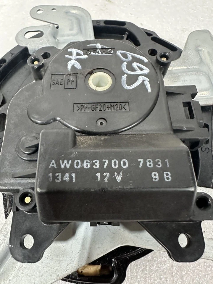 Toyota Avalon 2000 2001 2002 2003 2004 climatización calefacción ventilación aleta actuador motores Foto 3 de 4