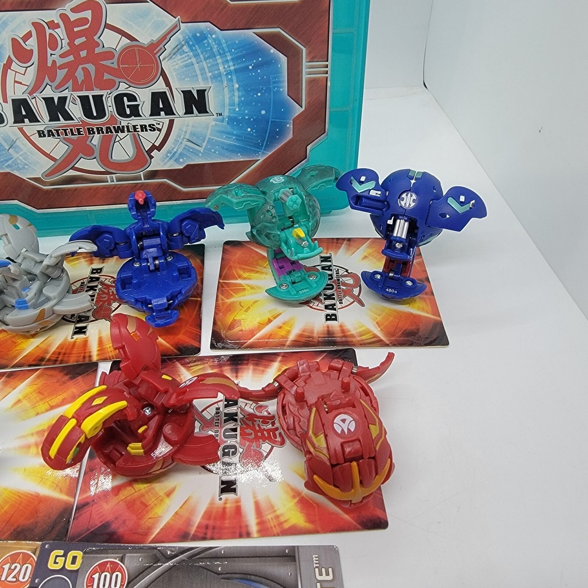 BAKUGAN BATTLE BRAWLERS ケース付き Bakugan Lot 13 Battle Brawlers In Case & 30 Cards | eBay