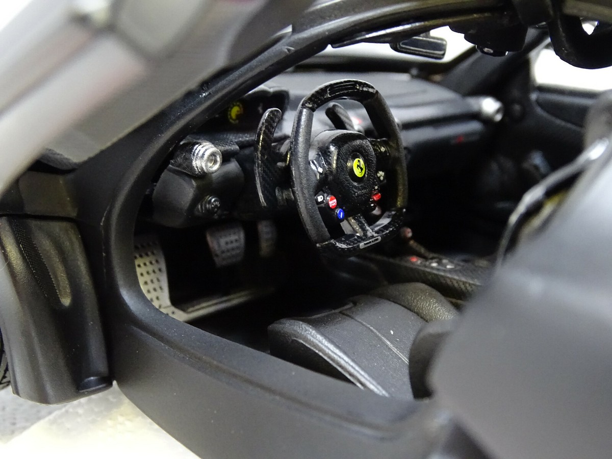 Ferrari LaFerrari Miniature Burago Signature 1/18 Diecast, Noire
