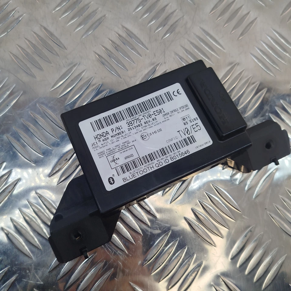 MÓDULO DE CONTROL BLUETOOTH HONDA CIVIC 2014 39775TV0E501 Foto 4 de 4