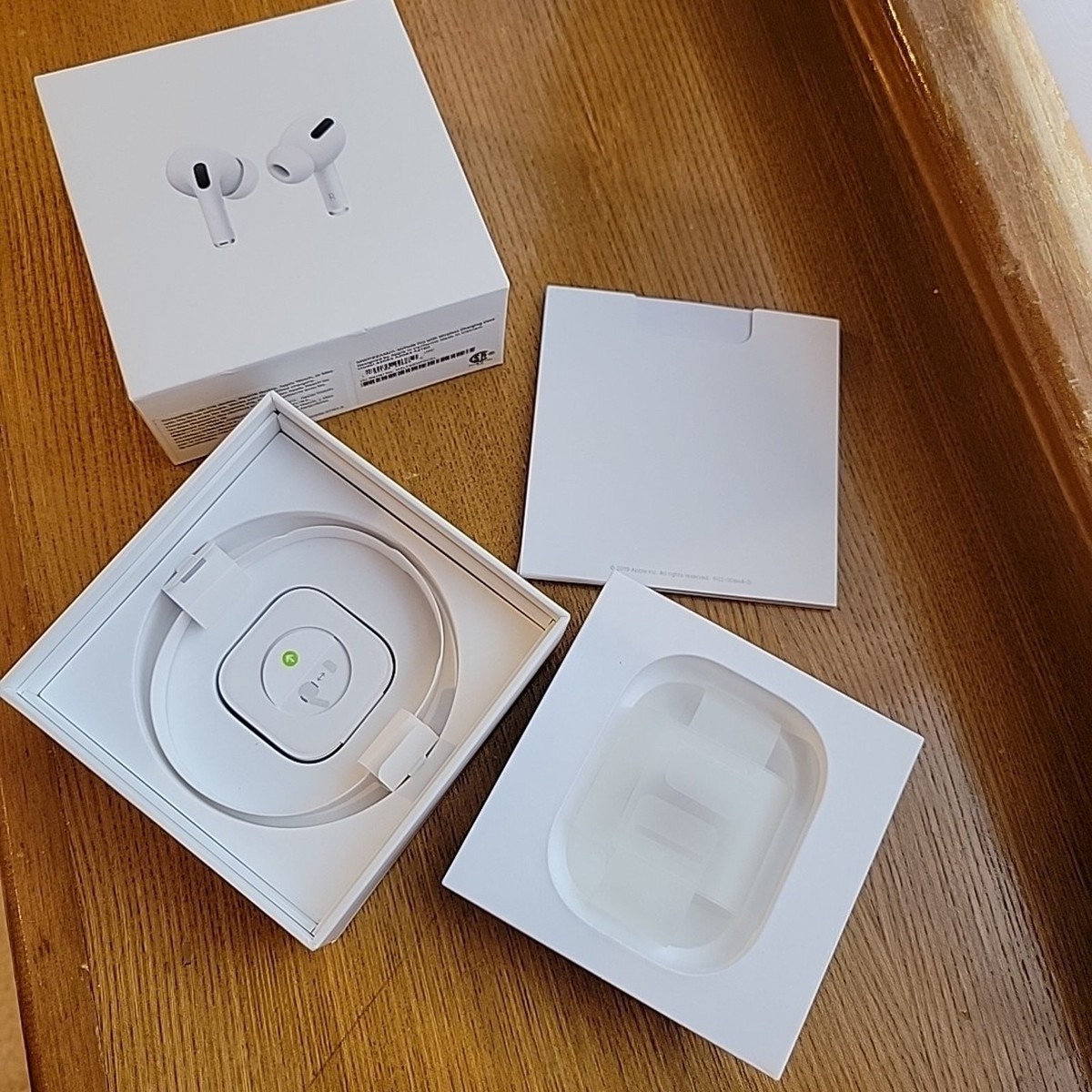 Apple AirPods Pro with Wireless Charging Case - White for sale