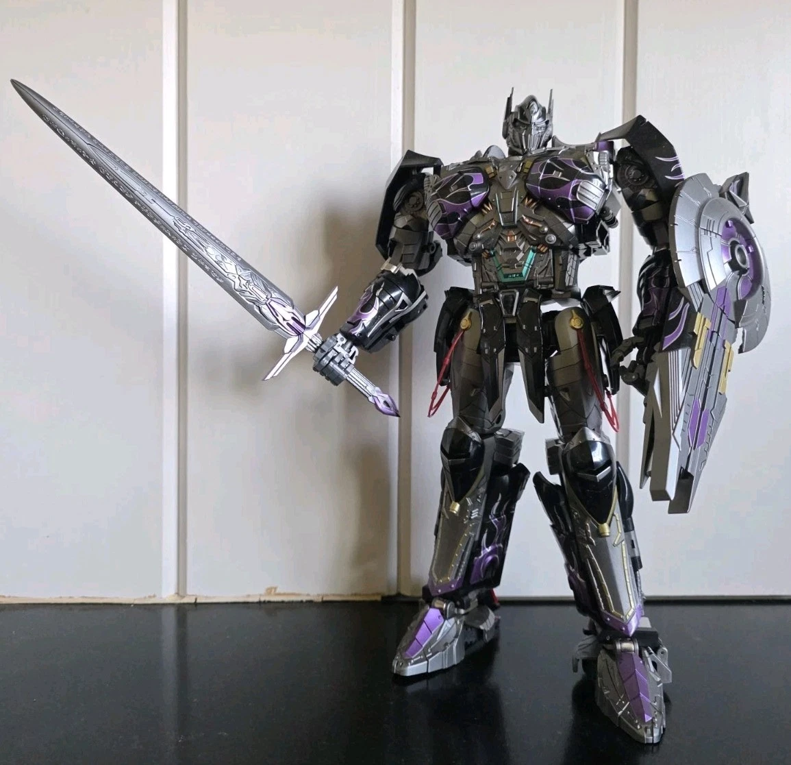 Unique Toys Optimus Prime Transformers & Robots Action Figures for