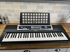 Yamaha YPT-210 Keyboard 61-Key Portable Electronic Piano Black Tested & Working