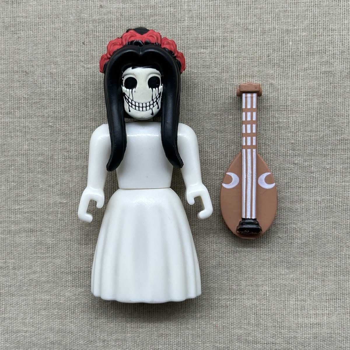 Roblox: The Mimic - Biwaki W/ Bard / Lute (Jazwares Action Figure