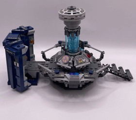 Lego Doctor Who 21304 Ideas 100% Complete Set Weeping Angel Dalek Twelfth Doctor