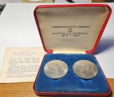 1965 British commemorative Crown coins of Sir Winston Churchill in case with coa