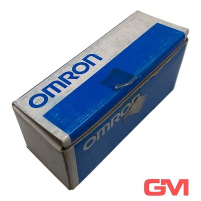 Omron Lichtschranke E3N-R5F2-G photoelectric switch 24VDC