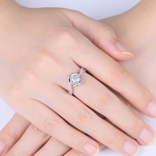 6.5mm-1ct Soiltaire Heart Moissanite Side Accent S925 Engagement Ring Size 6 - Picture 7 of 7