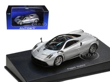 PAGANI HUAYRA METALLIC SILVER 1/43 DIECAST CAR MODEL BY AUTOART 58206