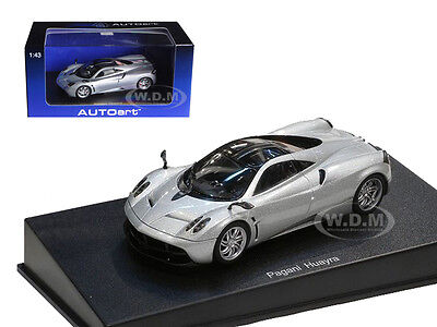 PAGANI HUAYRA ROADSTER  2017  SUPERCARS GT COLLECTION #62 1:43 DIE-CAST MIB