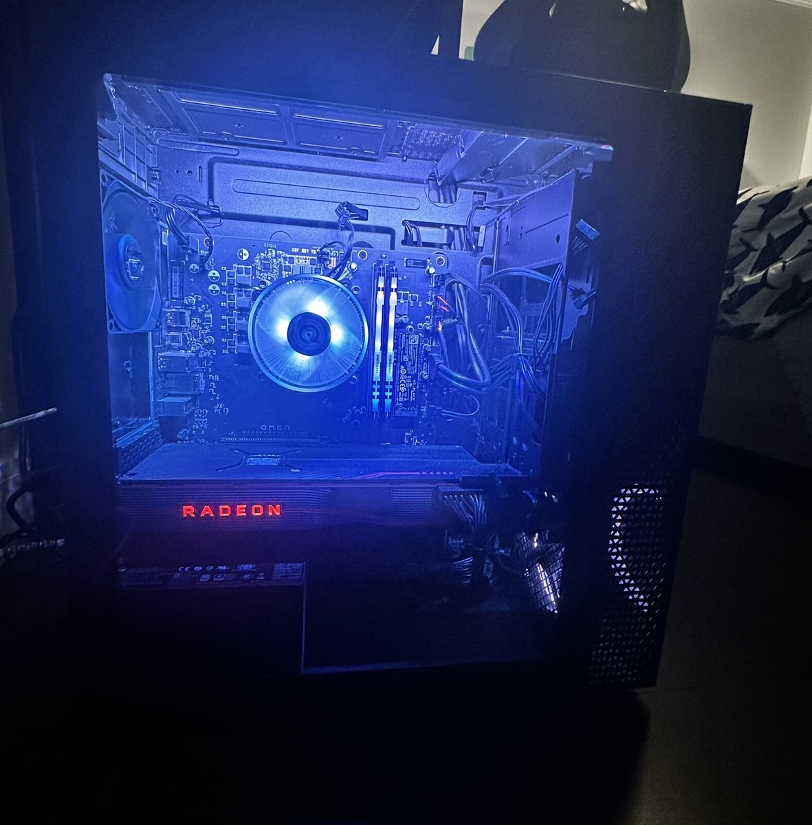 Omen Desktop PC| Processor AMD Ryzen 9 3900X, AMD Radeon RX 5700XT